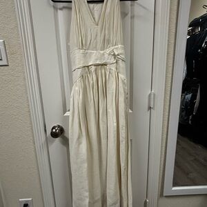 Elegant Cream Maxi Dress